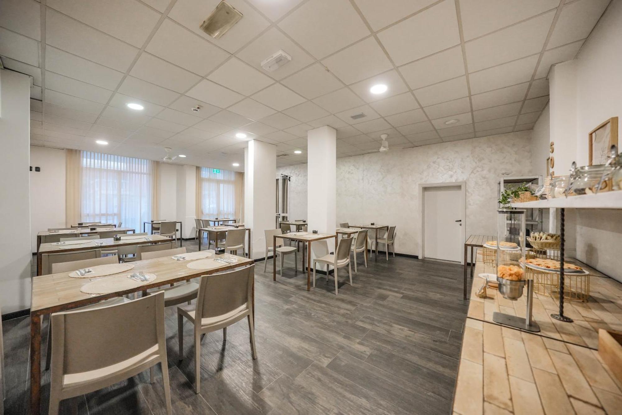 Soma Otel Rimini Dış mekan fotoğraf